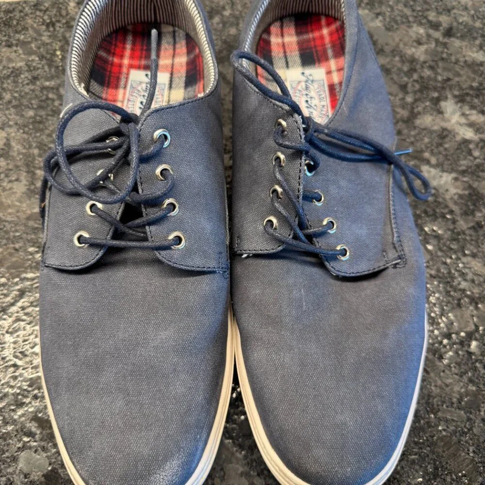 Flag and Anthem navy canvas men's sneakers size 9.5